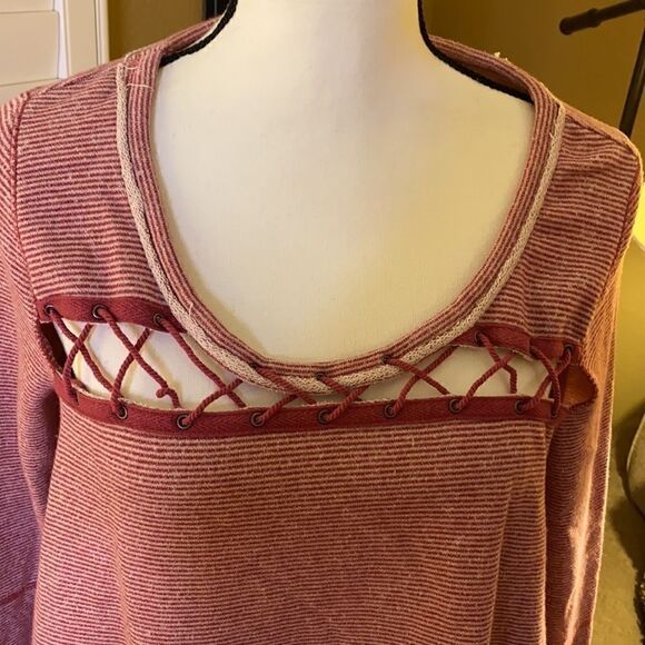 𝅺Free People Cozy Cut Out Sweatshirt, Sz S - Picture 2 of 7